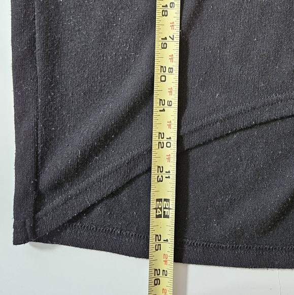 Lulus sz M Black zip to my lou hi low back goldtone zip sweater top - Picture 4 of 7